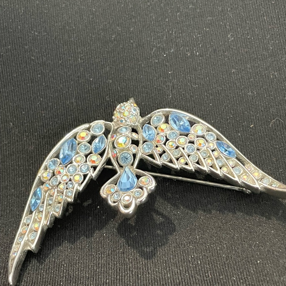 Bird In Flight Brooch - Picture 6 of 6